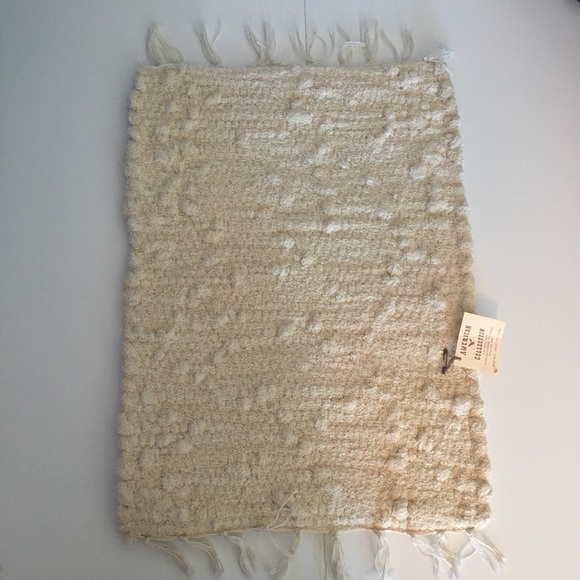 Four Hand Woven Super Thick Placemats Made in USA - Picture 3 of 8